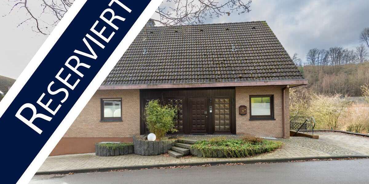 Haus zum Kaufen in Olpe Rehringhausen 350.000 € 240 m² 9 zimmer