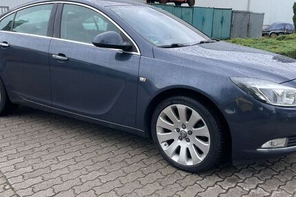 Opel Insignia 219.000 km 3.500 &euro; Kiel 24113