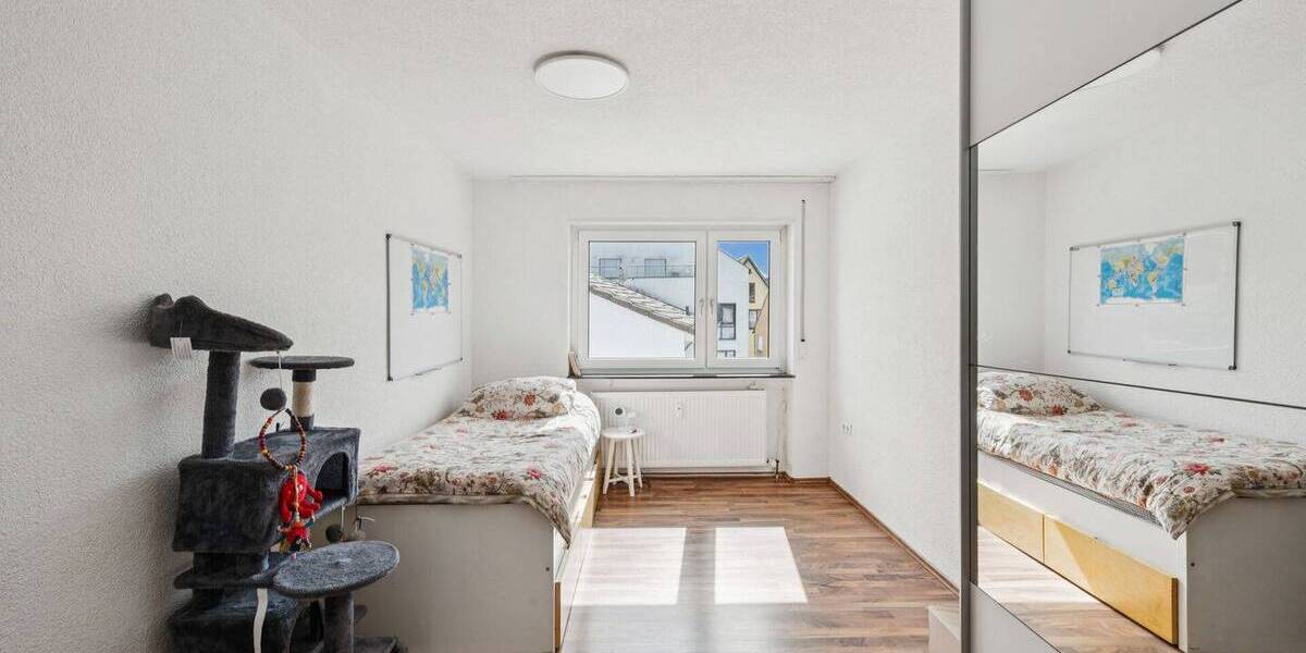 Etagenwohnung Sachsenheim Großsachsenheim - 3 Zimmer, 76 m&sup2;, 269.000&euro; | Angebot:26806853