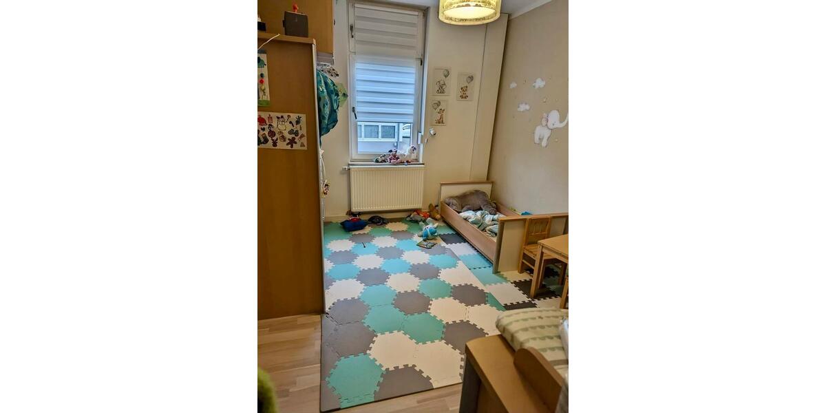 Erdgeschoßwohnung Erlensee - 4 Zimmer, 80 m&sup2;, 1.300&euro; | Angebot:24877266