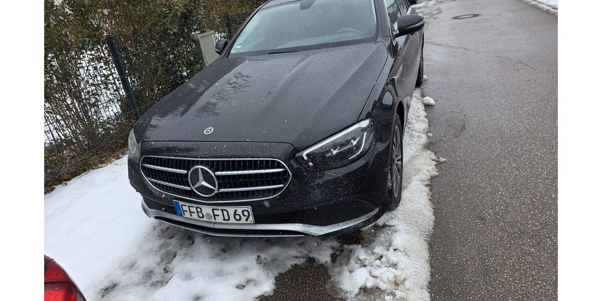 Mercedes-Benz E 220 157.070 km 29.500 &euro; Baierbrunn 82065