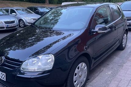 VW Golf 172.980 km 3.000 &euro; Bonn 53225