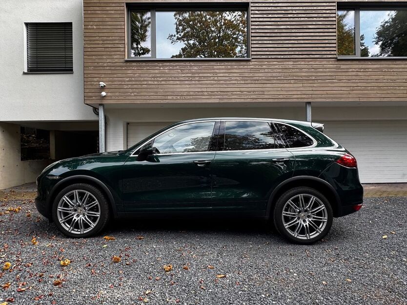 Porsche Cayenne 172.500 km 22.800 € Aachen 52076