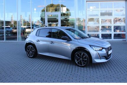 Peugeot 208 44.113 km 17.999 &euro; Potsdam 14482
