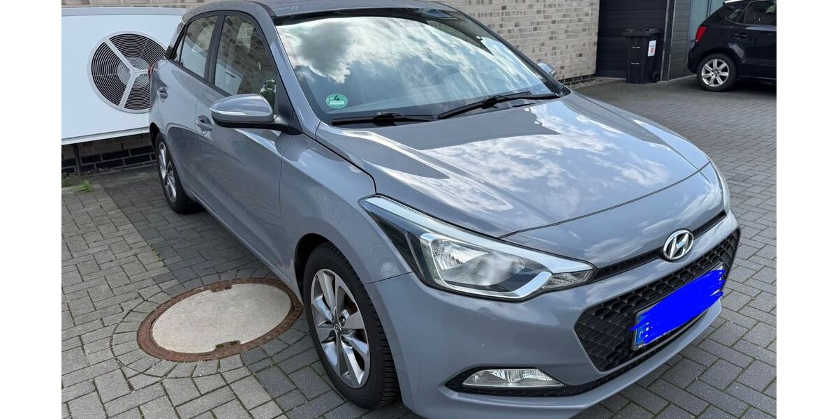 Hyundai i20 127.000 km 7.750 &euro; Osdorf 24251
