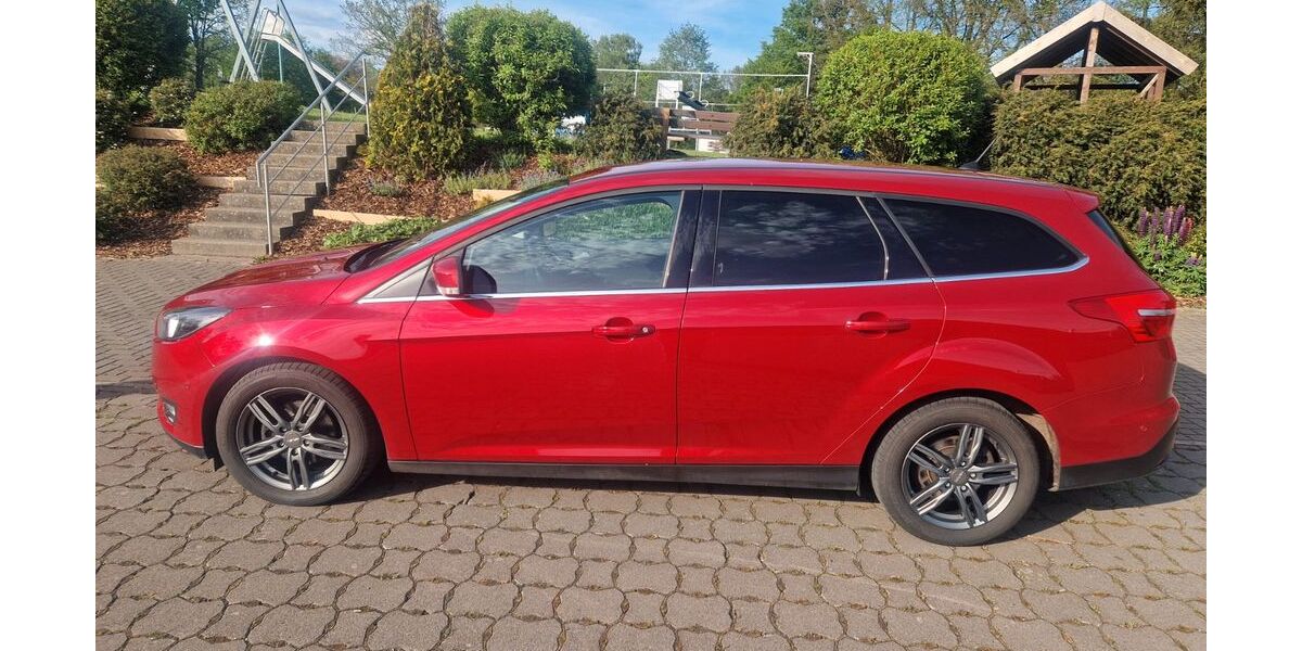 Ford Focus 165.000 km 7.400 &euro; Kalbach 36148