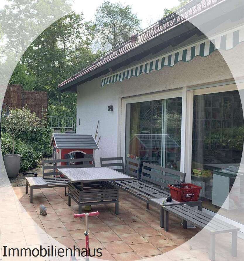 Haus zum Mieten in Wiesbaden 2.500 € 255 m²