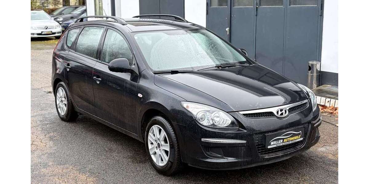 Hyundai i30 108.000 km 5.890 &euro; Bremen 28219