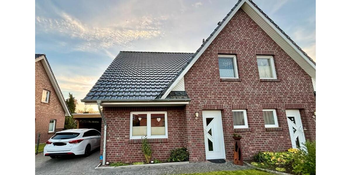 Moderne Doppelhaushälfte in Flachsmeer 4 zimmer