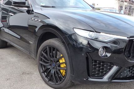 Maserati Levante 68.500 km 47.850 &euro; Solingen 42699