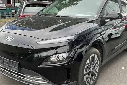 Hyundai KONA 32.334 km 18.900 &euro; Eitorf 53783