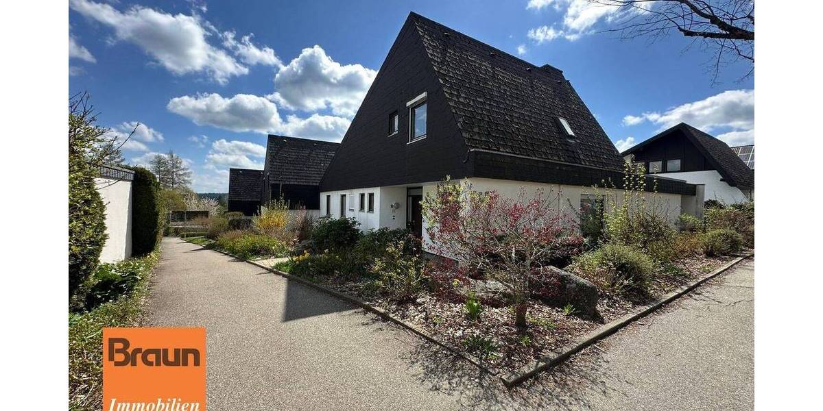 Mehrfamilienhaus, Wohnhaus Sankt Georgen im Schwarzwald Stadtgebiet - 5 Zimmer, 150 m&sup2;, 310.000&euro; | Angebot:26512820