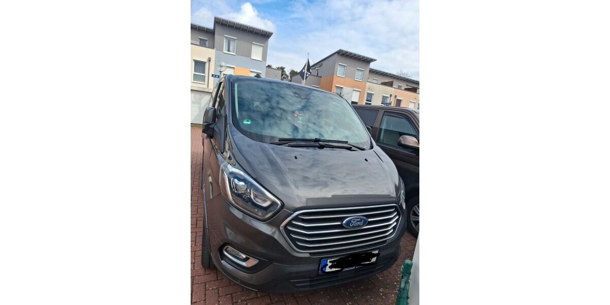 Ford Tourneo Custom 94.000 km 33.200 &euro; Nürnberg 90471