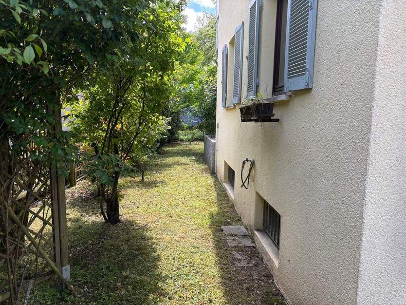 Freistehendes EFH mit großem Garten in Waiblingen zu verkaufen. 5 zimmer