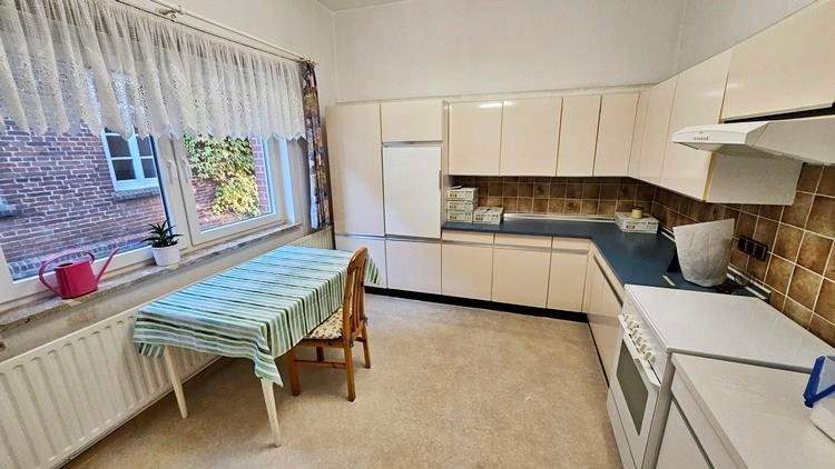 Einfamilienhaus Gnarrenburg - 7 Zimmer, 226 m&sup2;, 265.000&euro; | Angebot:25701486