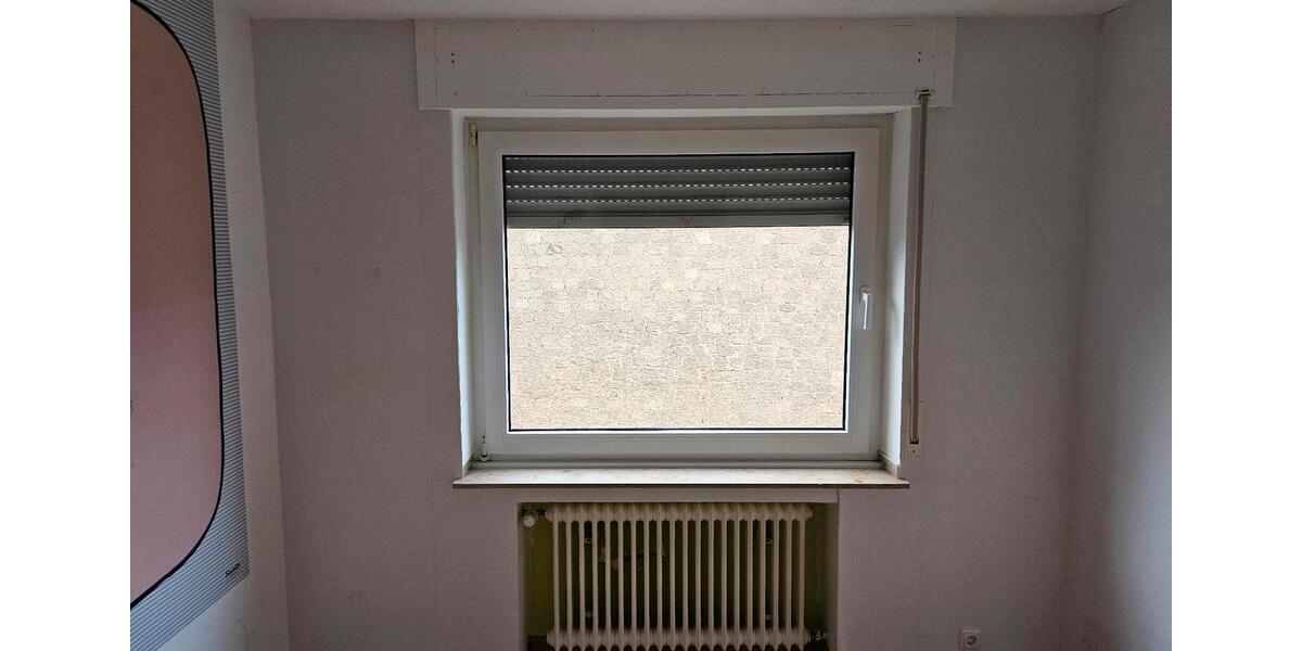 Etagenwohnung Ettringen - 4 Zimmer, 100 m&sup2;, 850&euro; | Angebot:24729270