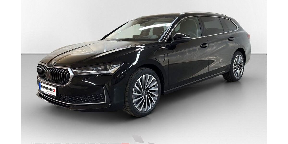 Skoda Superb 4.000 km 52.990 &euro; Suhl 98529