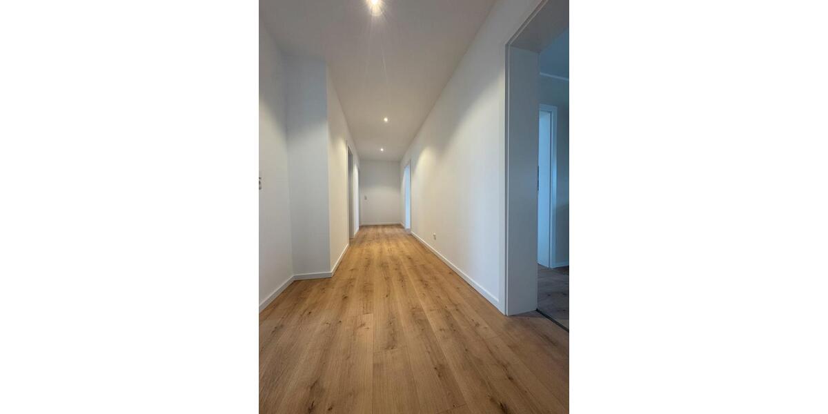 Erdgeschoßwohnung Faßberg - 4 Zimmer, 120 m&sup2;, 1.200&euro; | Angebot:24466650