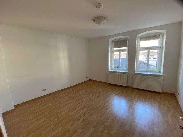 Etagenwohnung Bad Lobenstein - 2 Zimmer, 67 m&sup2;, 364&euro; | Angebot:26335836