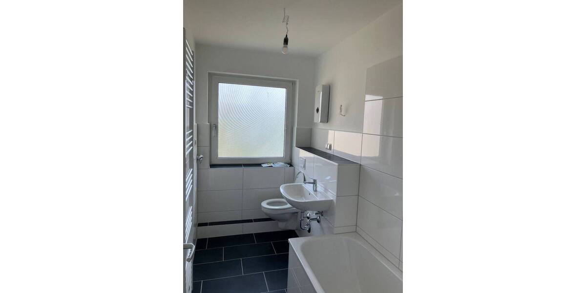 Etagenwohnung Salzgitter Lebenstedt - 4 Zimmer, 74 m&sup2;, 446&euro; | Angebot:26259206