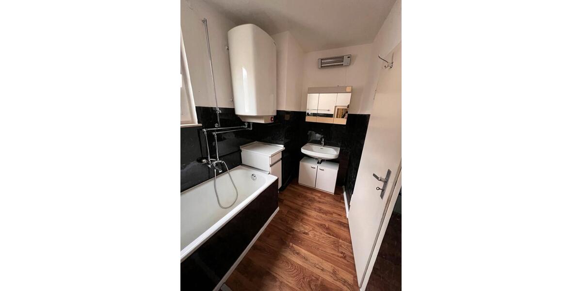 Doppelhaushälfte Albstadt Gemarkung Onstmettingen - 5 Zimmer, 79 m&sup2;, 110.000&euro; | Angebot:25944616