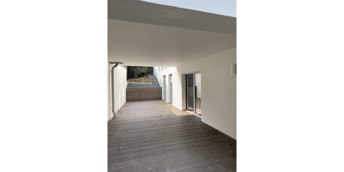 Exklusives Souterrain in Waldrandlage - modern, stadtnah, autobahngünstig 3 zimmer