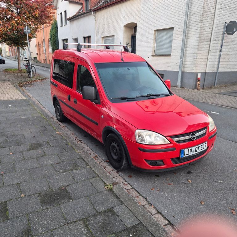 Opel Combo 275.000 km 1.850 € Lemgo 32657