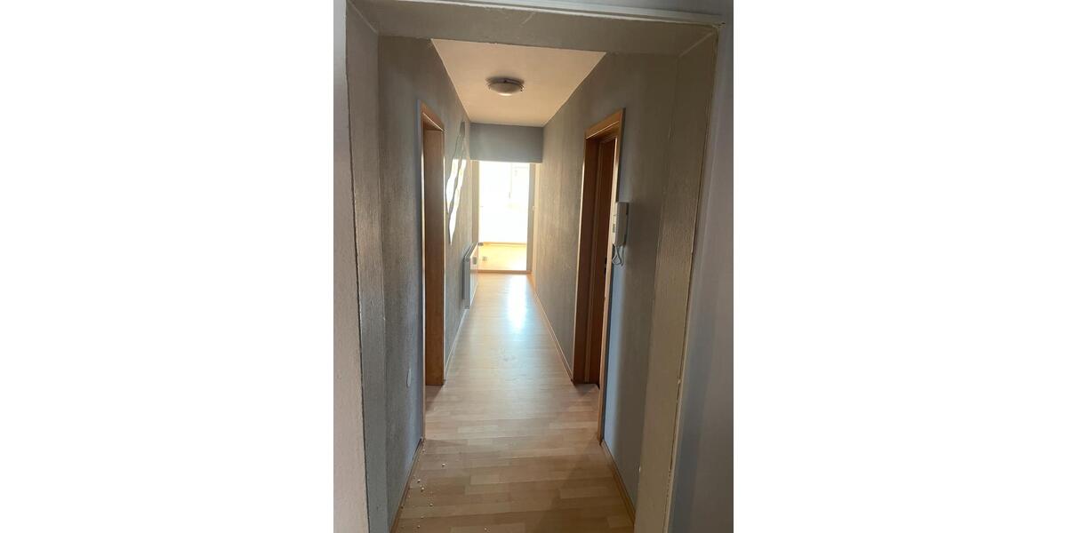 Dachgeschoßwohnung Oberzent - 4 Zimmer, 110 m&sup2;, 720&euro; | Angebot:25375800