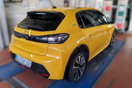 Peugeot 208 15.700 km 17.699 &euro; Westoverledingen 26810