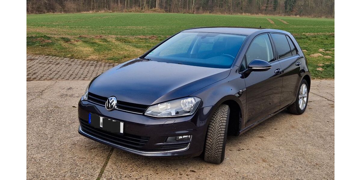 VW Golf 93.000 km 11.750 &euro; Wabern 34590