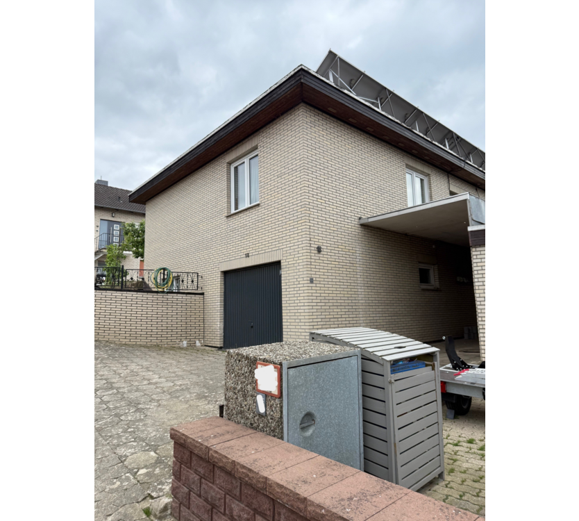 Haus zum Kaufen in Salzgitter 350.000 € 200 m²