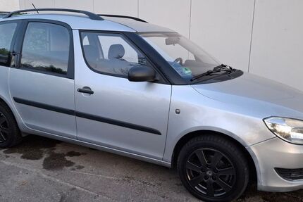Skoda Roomster 134.631 km 9.995 &euro; Köln 51107