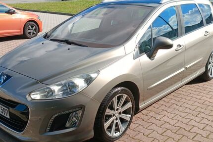 Peugeot 308 155.000 km 4.900 &euro; Marienberg 09496