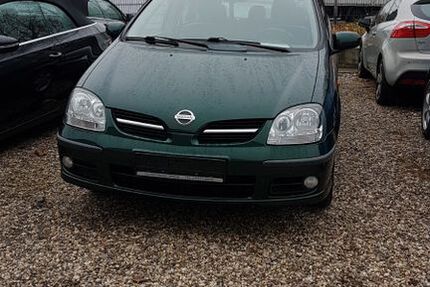 Nissan Almera Tino 171.000 km 1.600 &euro; Duisburg 47059