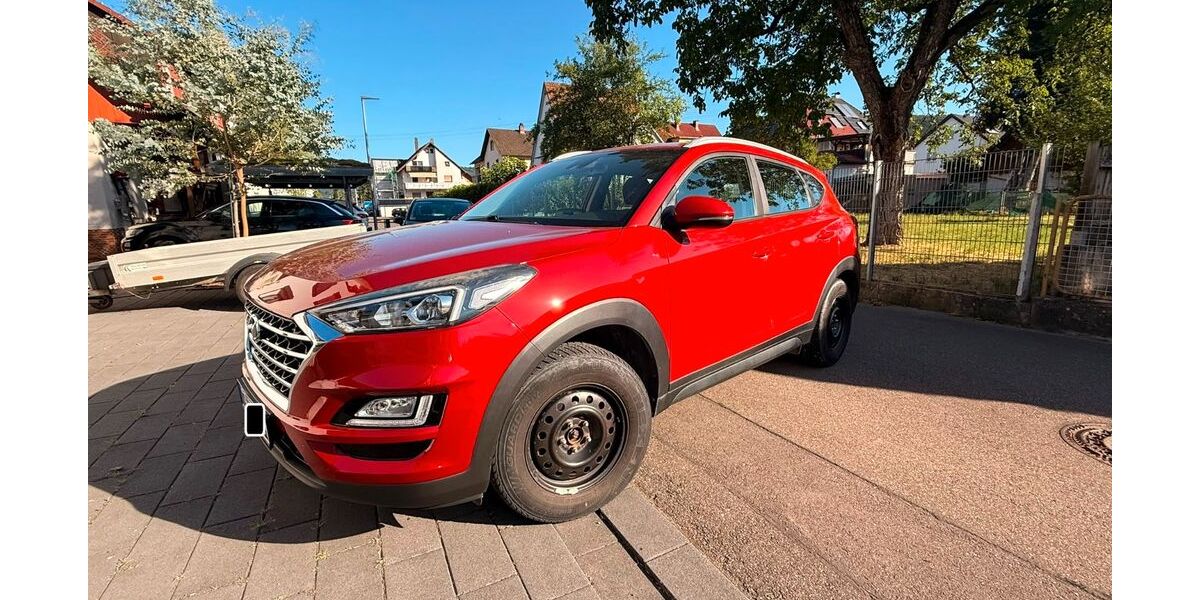 Hyundai TUCSON 50.161 km 14.700 &euro; Mahlberg-Orschweier 77972