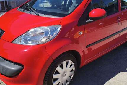 Peugeot 107 94.777 km 2.450 &euro; Falkensee 14612