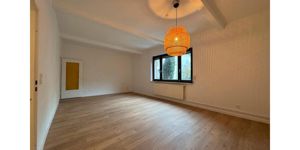 Erdgeschoßwohnung Lübeck Sankt Lorenz Nord - 3 Zimmer, 75 m&sup2;, 1.180&euro; | Angebot:25452957