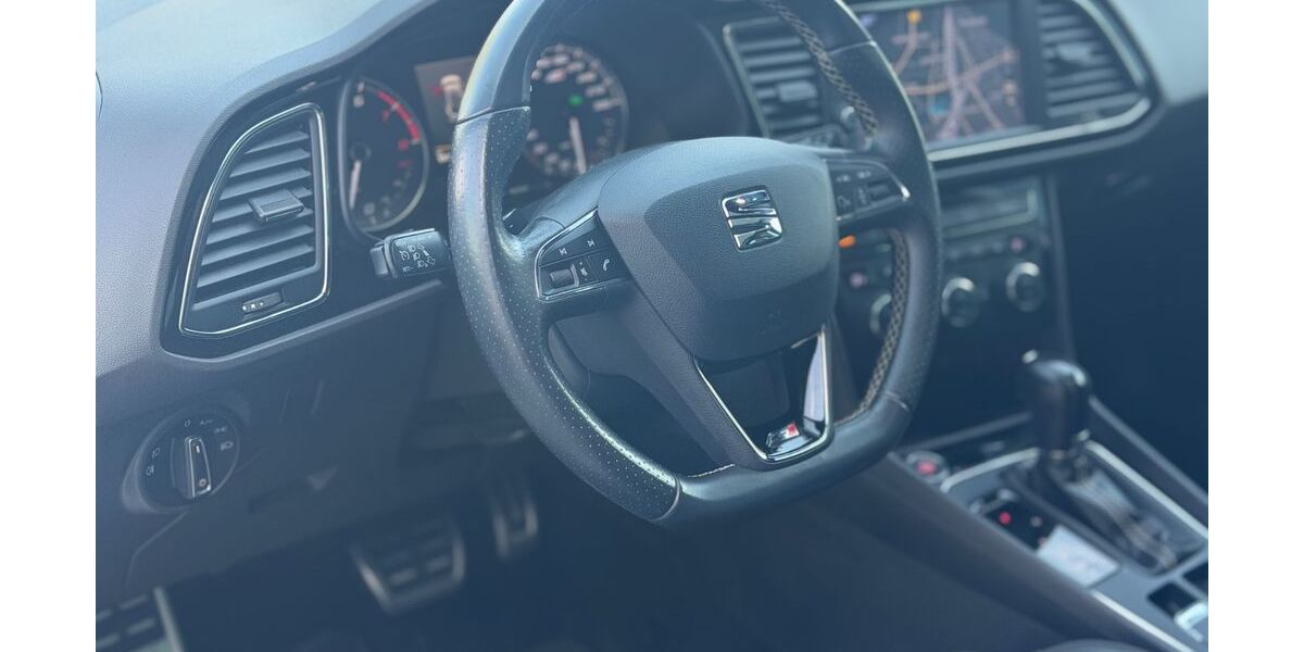 Seat Leon 99.800 km 21.980 &euro; Aschaffenburg 63741