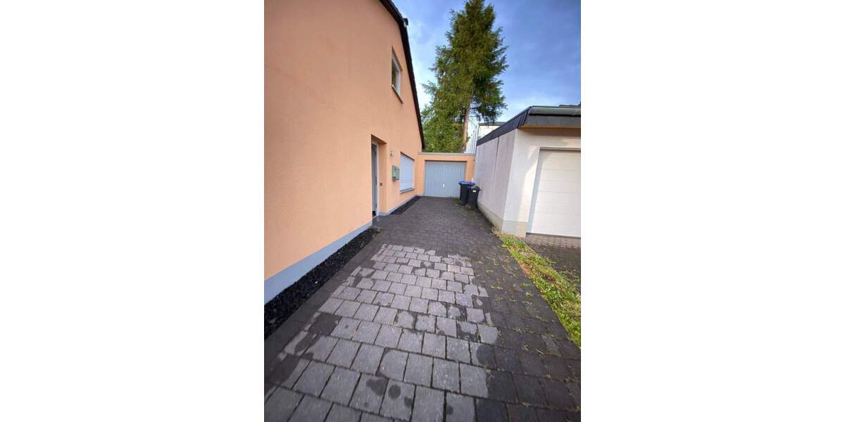 Mehrfamilienhaus, Wohnhaus Gillenfeld - 3 Zimmer, 65 m&sup2;, 570&euro; | Angebot:26026962