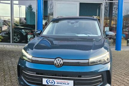 VW Tiguan 3.000 km 41.990 &euro; Oberderdingen-Flehingen 75038