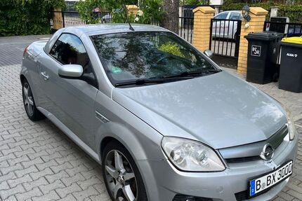 Opel Tigra 159.000 km 2.499 &euro; Berlin 13583