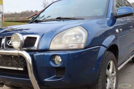 Hyundai TUCSON 161.000 km 4.350 &euro; Nidda 63667