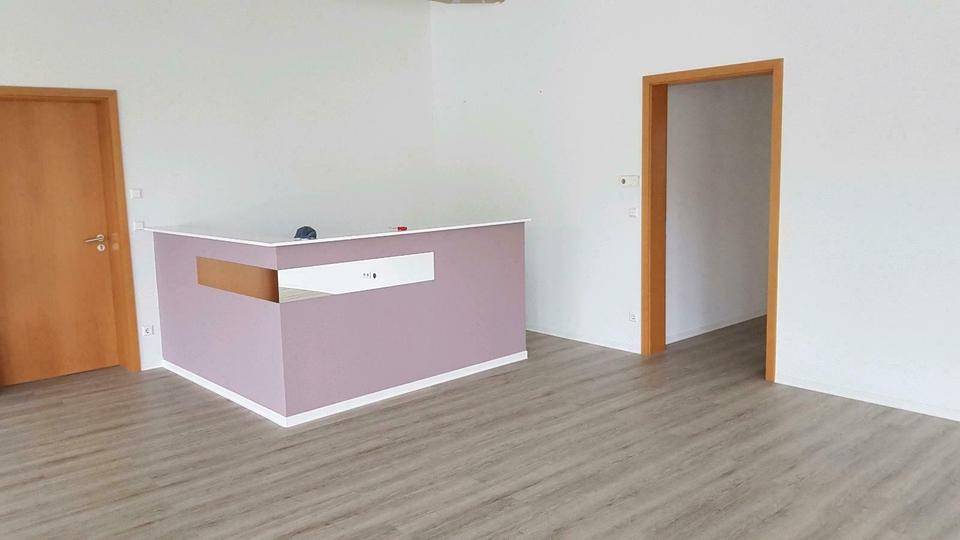 Gewerbeobjekt Weinstadt - 1.620&euro; | Angebot:24215525