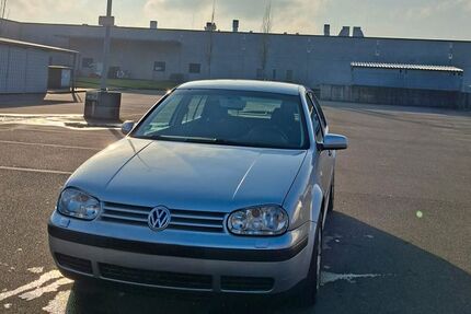 VW Golf 118.060 km 1.888 &euro; Kaltenkirchen 24568