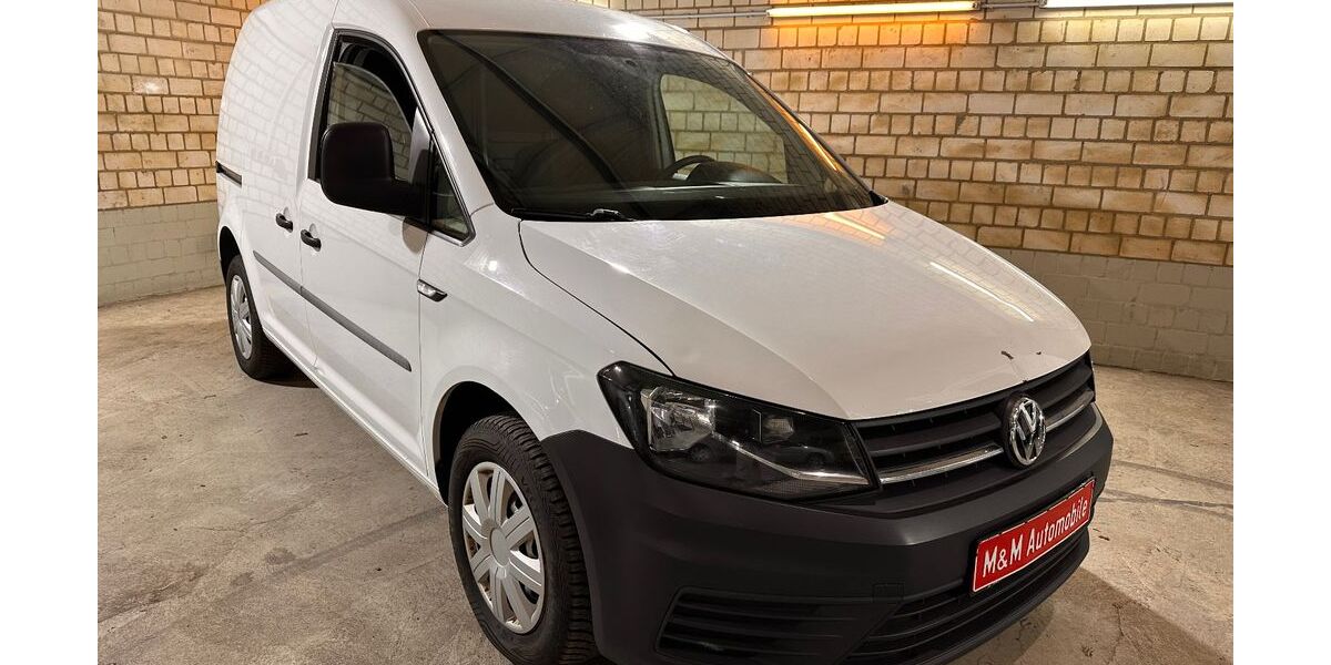 VW Caddy 199.472 km 8.200 &euro; Hamburg 21079
