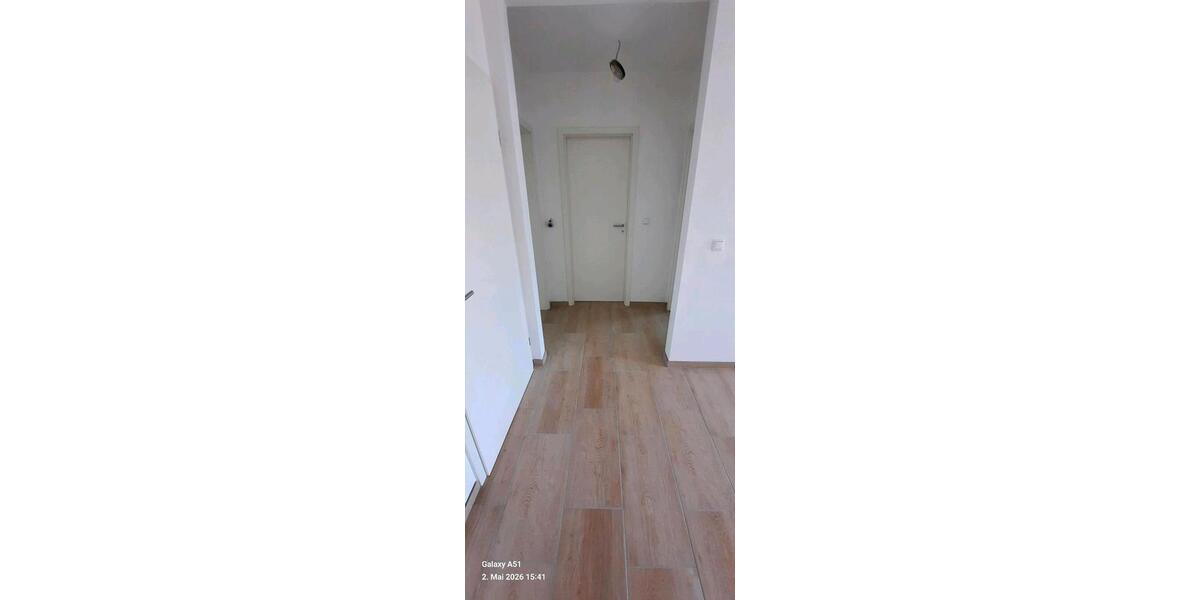 Etagenwohnung Korbach - 1 Zimmer, 90 m&sup2;, 1.100&euro; | Angebot:26413118