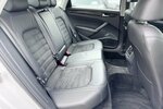 VW Passat 2,0 TDI Highline / Leder / SHD / Keyless 228.000 km 11.390 &euro; Mönchengladbach 41066