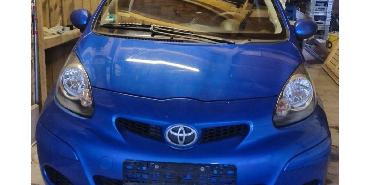 Toyota Aygo 98.770 km 3.000 € Albstadt 72458