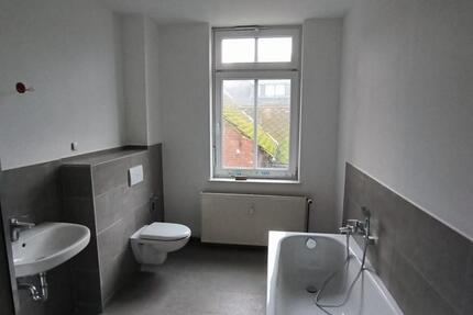 4,5-Zmmer-Wohnung mit tollem Grundriss, modernem Bad und EBK zur Übernahme zimmer