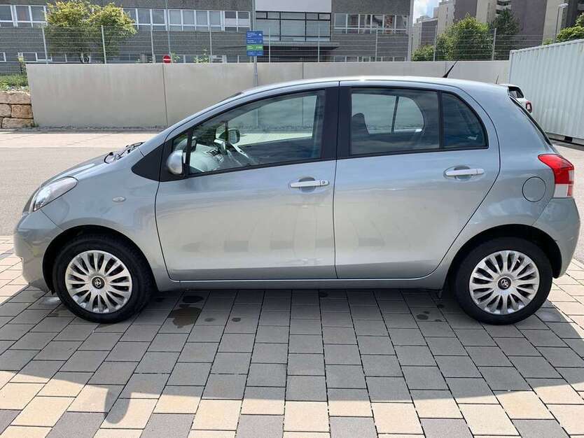 Yaris